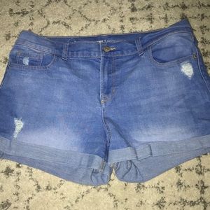 old navy denim boyfriend shorts